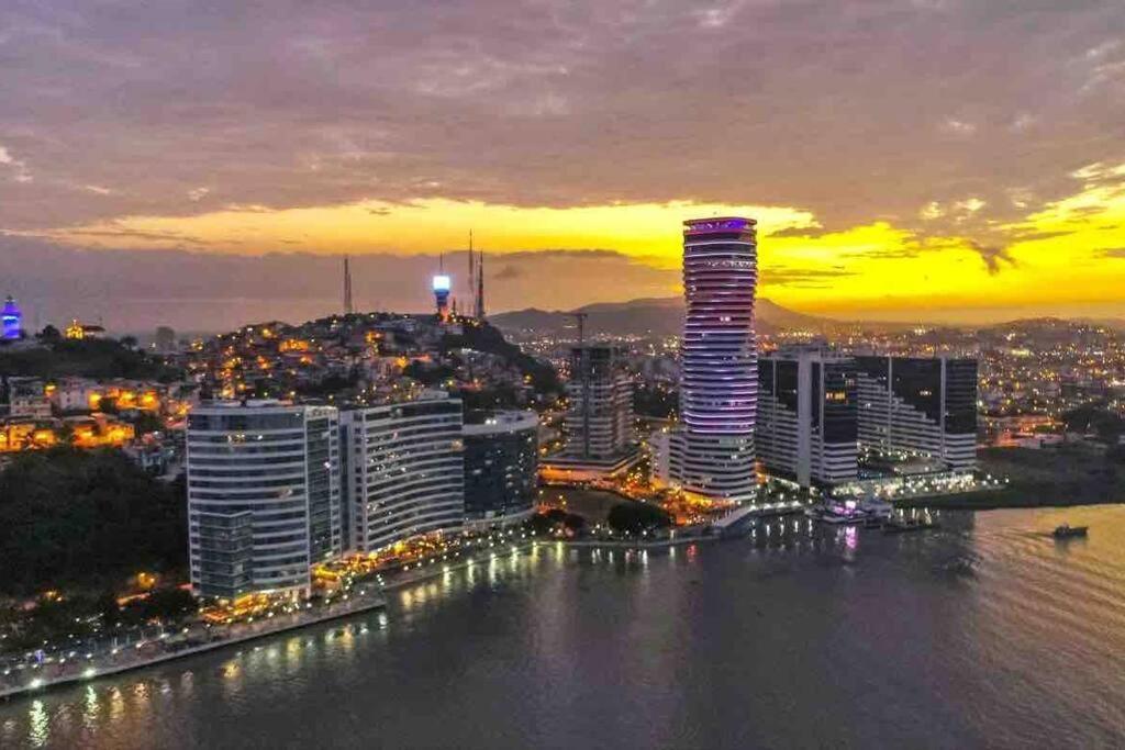 Bellini Luxury - Puerto Santa Ana Appartement Guayaquil Buitenkant foto