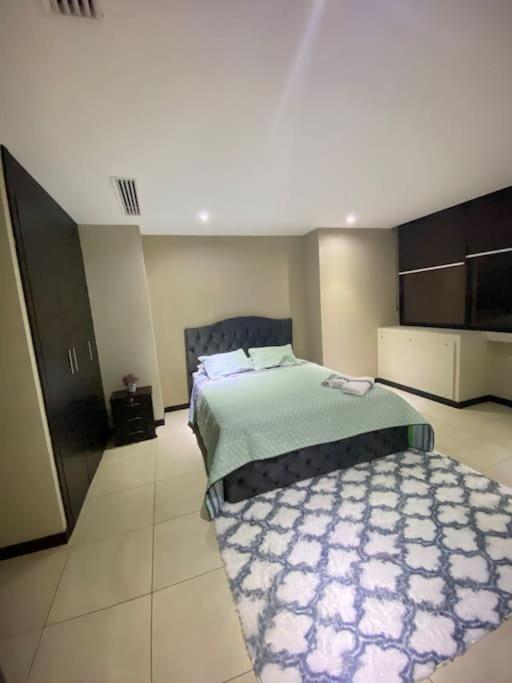 Bellini Luxury - Puerto Santa Ana Appartement Guayaquil Buitenkant foto